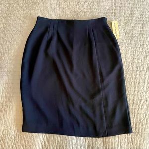 NWT - Evan-Picone Navy Blue Skirt - 16
